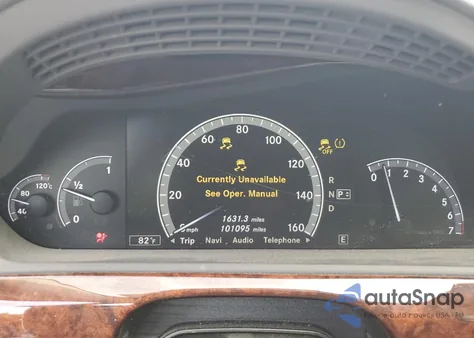 2012 Mercedes-Benz S 550 z USA, uszkodzony, nr VIN WDDNG7DB9CA439790